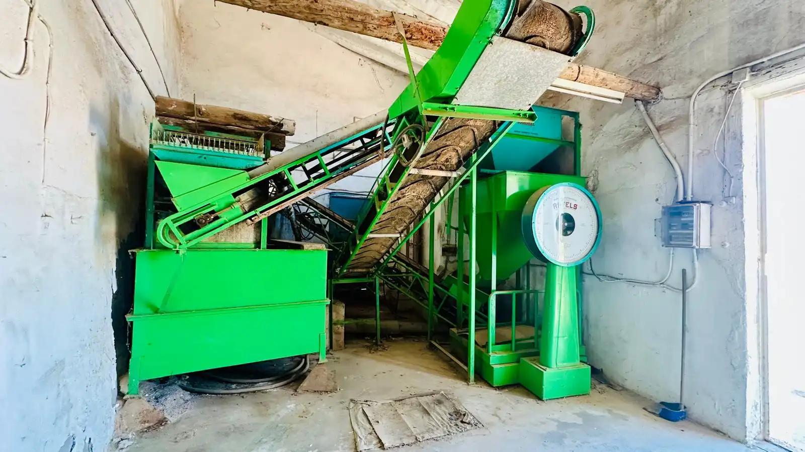 Nave industrial en venta en Cretas