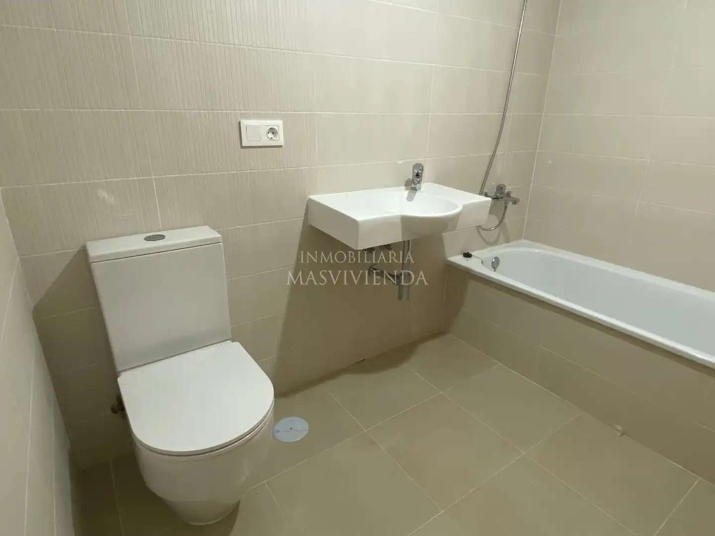 Baño de Piso en venta en Soutomaior con Terraza y Trastero