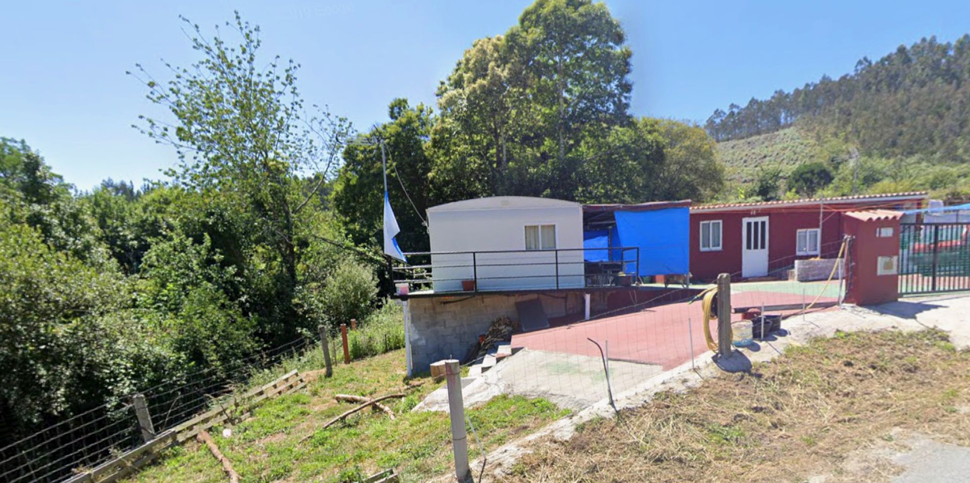 Vista exterior de Casa o xalet en venda en Culleredo amb Traster