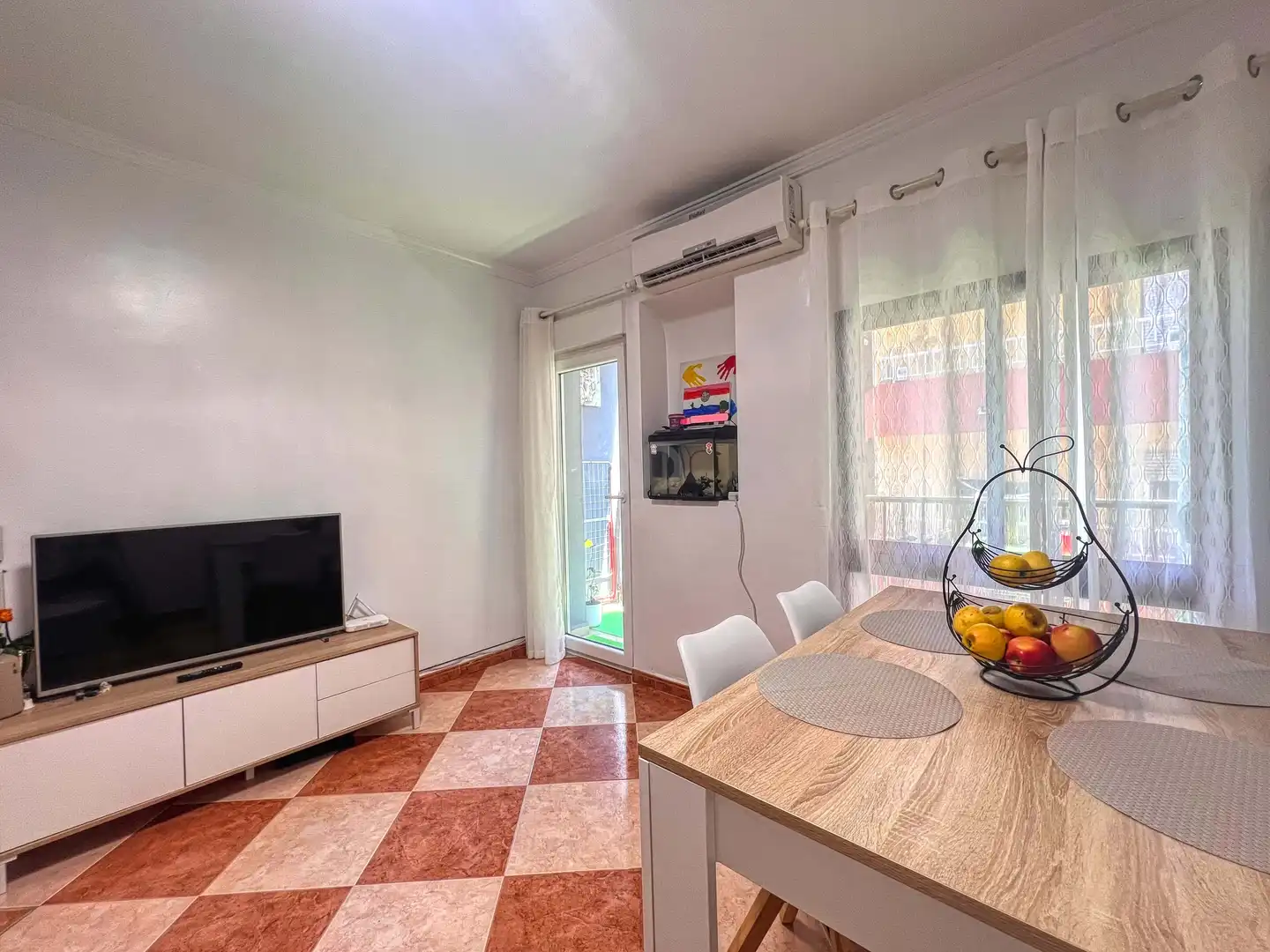 Sala de estar de Piso en venta en Dénia con Aire acondicionado, Calefacción y Terraza