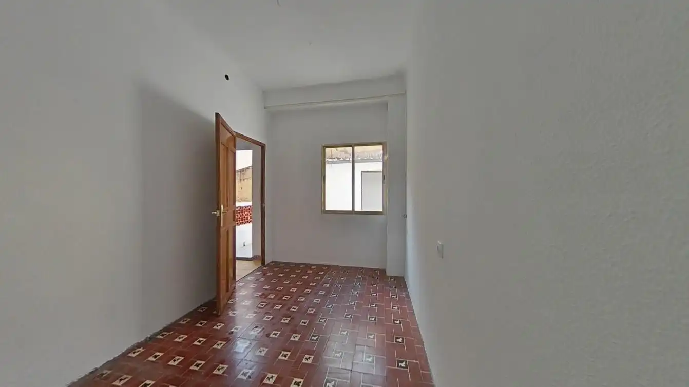 Bedroom of Flat for sale in Elda