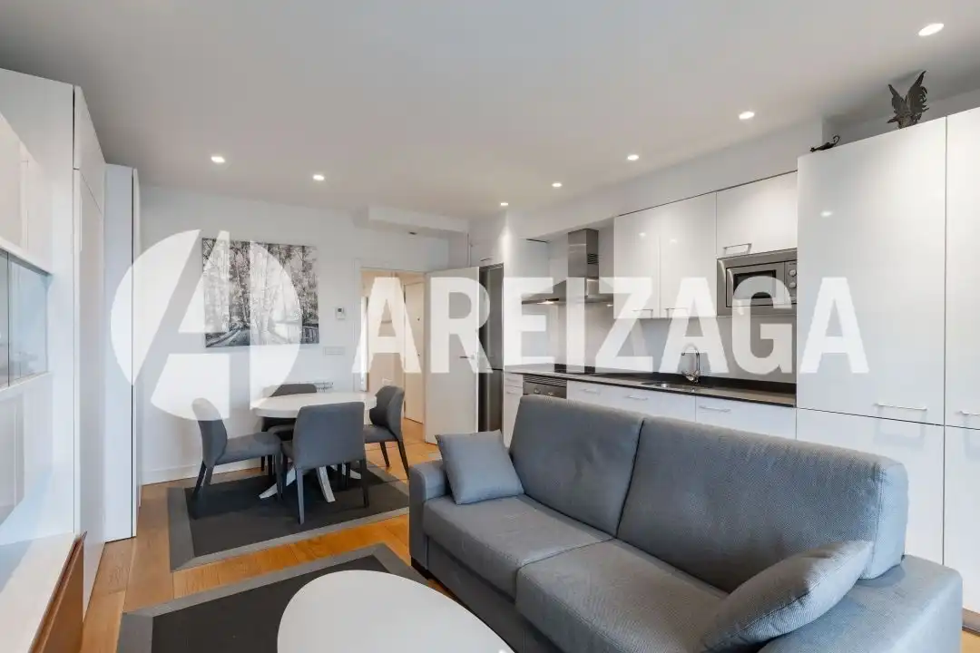 Sala de estar de Piso en venta en Donostia - San Sebastián  con Calefacción, Terraza y Trastero
