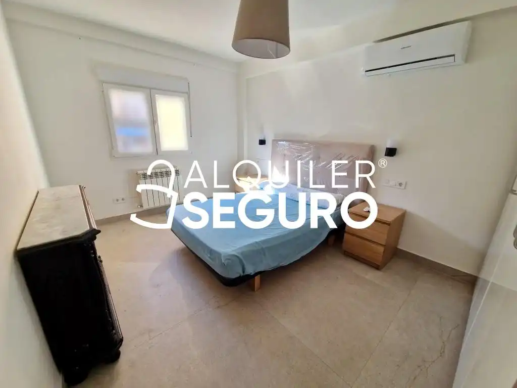 Habitación de Piso de alquiler en Móstoles con Aire acondicionado y Calefacción