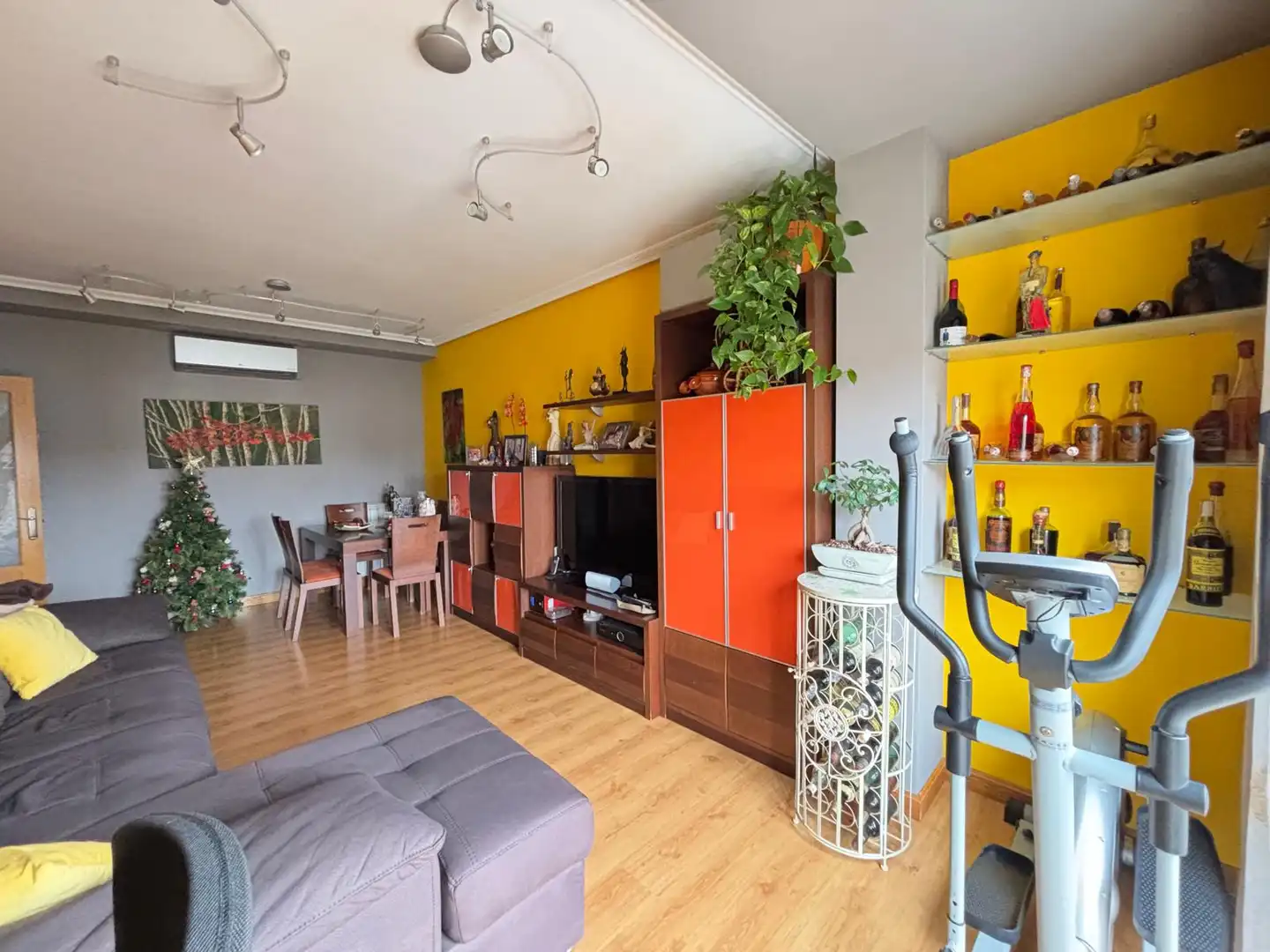Sala de estar de Piso en venta en Calahorra con Aire acondicionado, Calefacción y Parquet