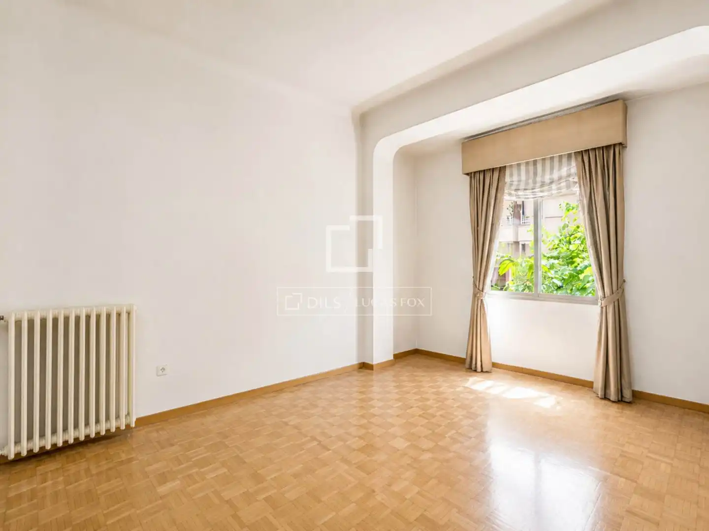 Habitación de Piso en venta en Madrid con Aire acondicionado, Calefacción y Terraza