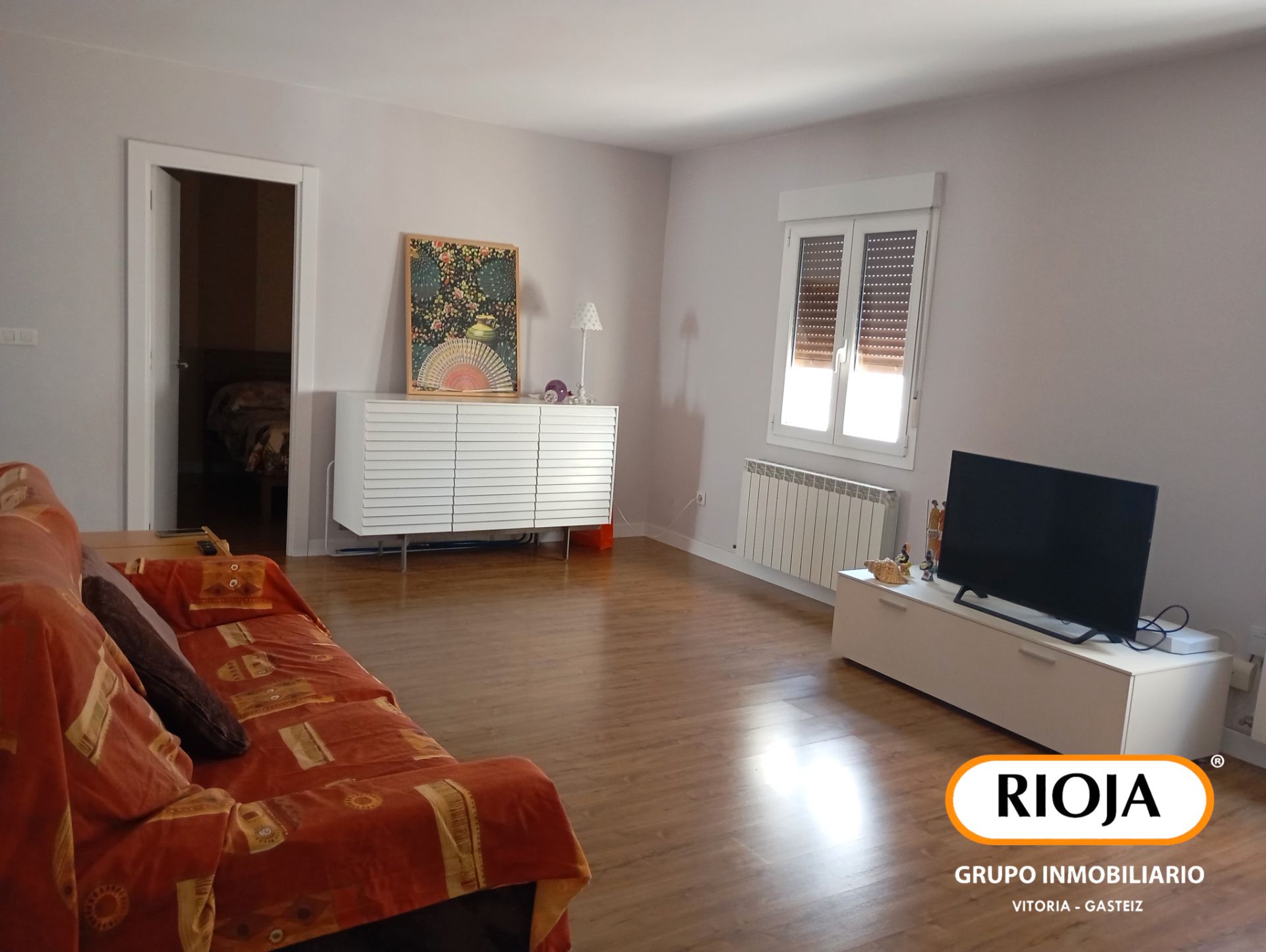 Living room of Flat for sale in Vitoria - Gasteiz  with Heating, Storage room and Furnished