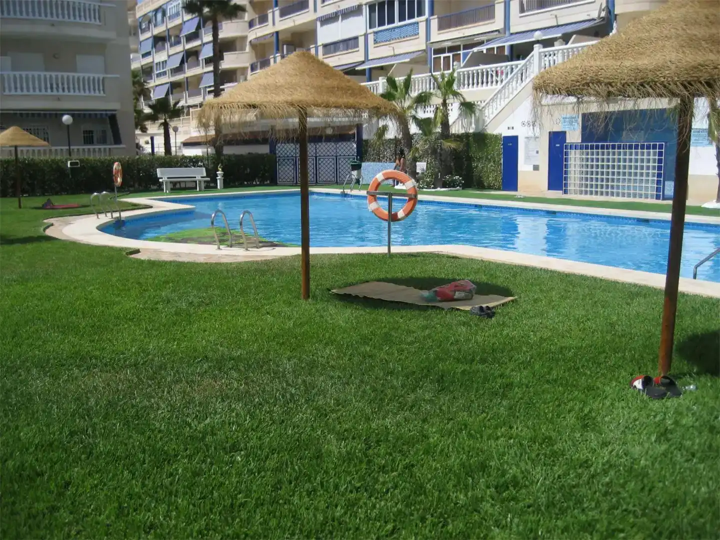 Schwimmbecken von Dachboden zur Miete in Elche / Elx mit Terrasse
