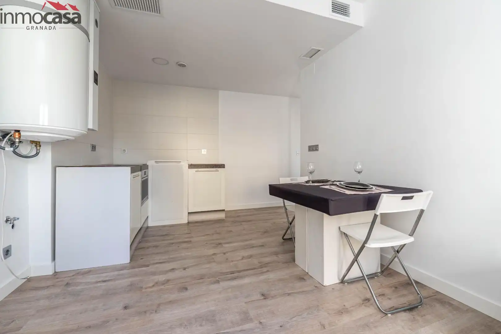 Piso en venta en Calle CRISTO DE LA YEDRA, 34, San Ildefonso