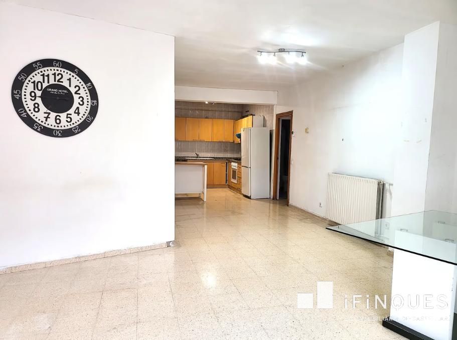 Kitchen of Flat for sale in Sabadell  with Heating, Balcony and Internet