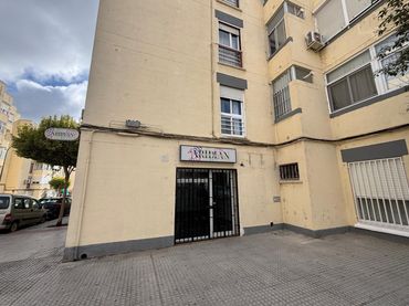 Business premises to rent in El Carmen