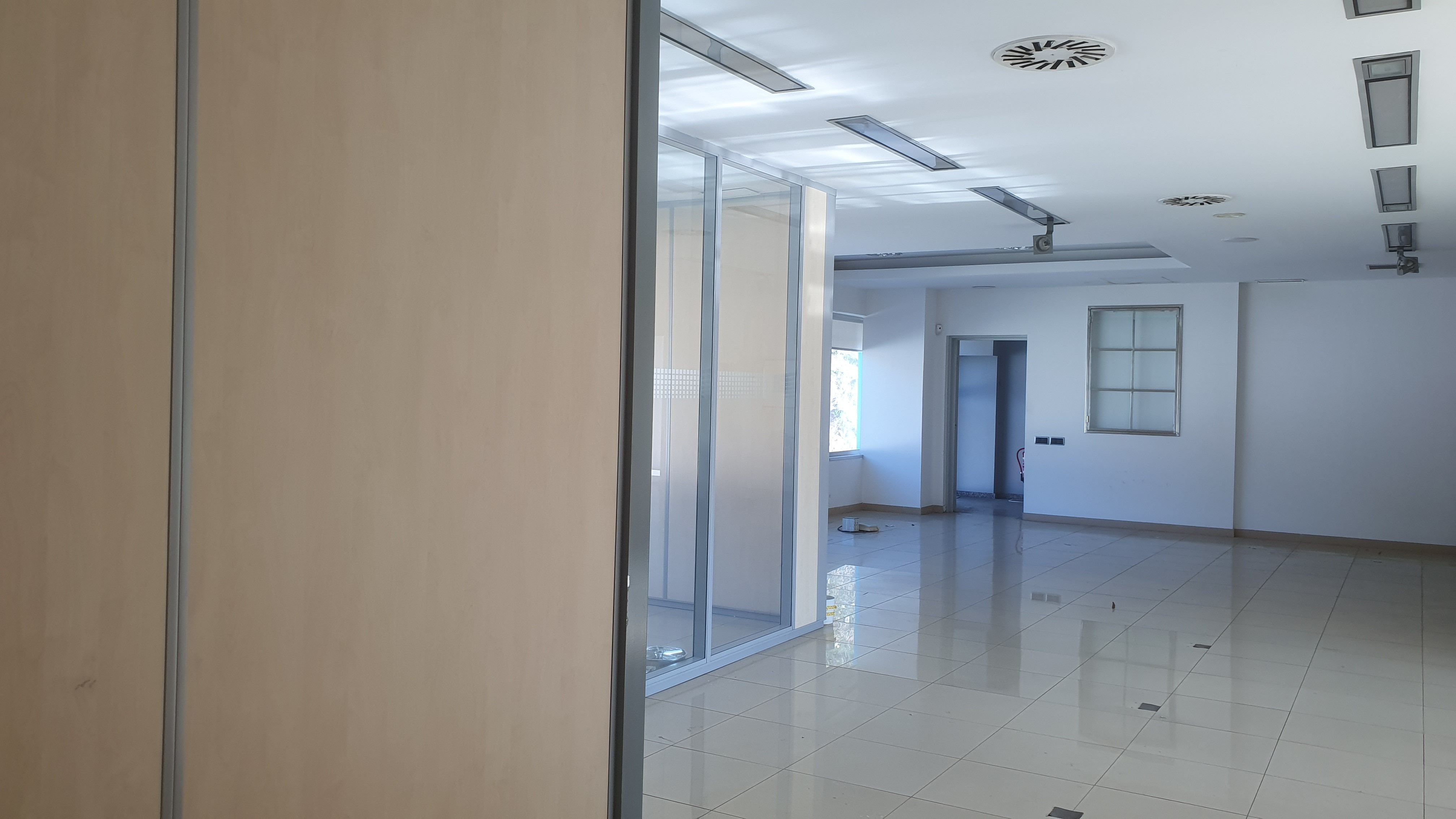 Oficina de lloguer en Badalona amb Aire condicionat