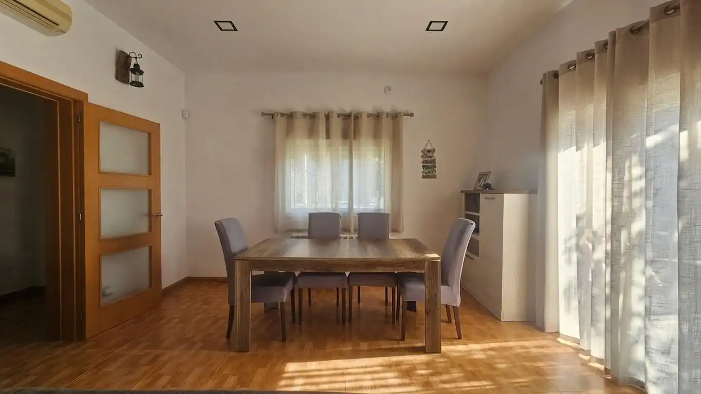 Comedor de Casa o chalet en venta en Piera con Aire acondicionado, Calefacción y Jardín privado