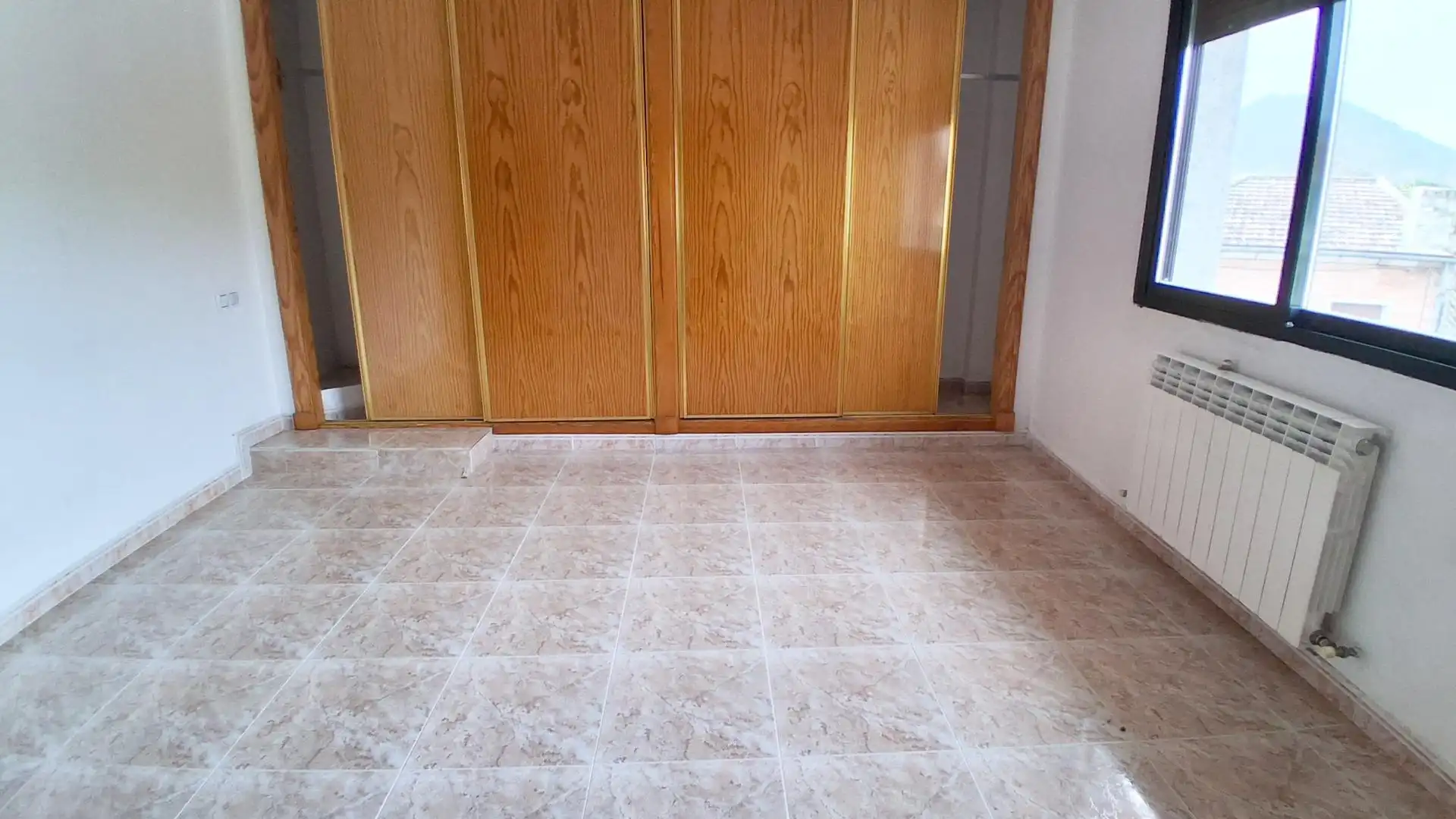 Habitación de Casa adosada en venta en Sorihuela con Balcón
