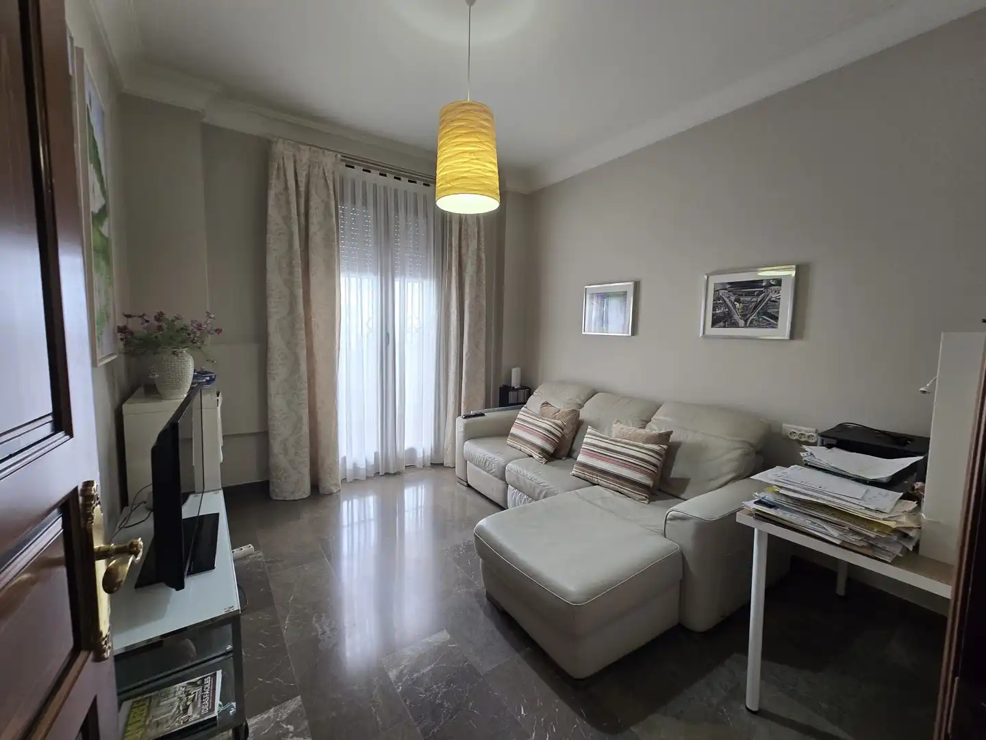 Sala de estar de Casa o chalet en venta en Villanueva del Ariscal con Aire acondicionado, Jardín privado y Terraza