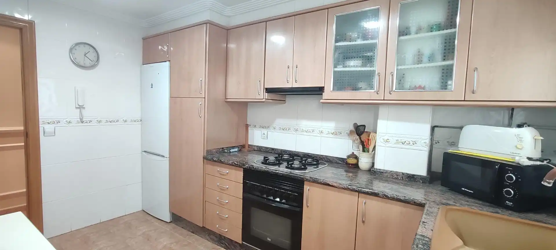 Kitchen of Flat for rent in Paiporta  with Air Conditioner, Heating and Storage room