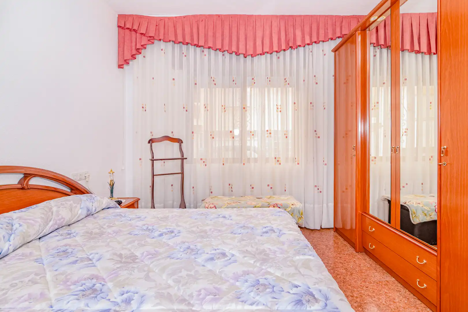 Bedroom of Houses for sale in Alfacar  with Terrace and Balcony