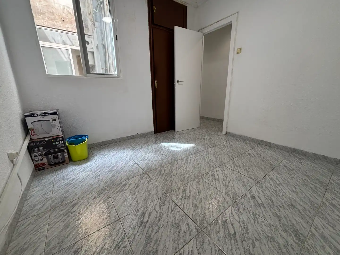 Wohnung zum Verkauf in Castellón de la Plana / Castelló de la Plana mit Abstellraum, Möbliert und Ofen