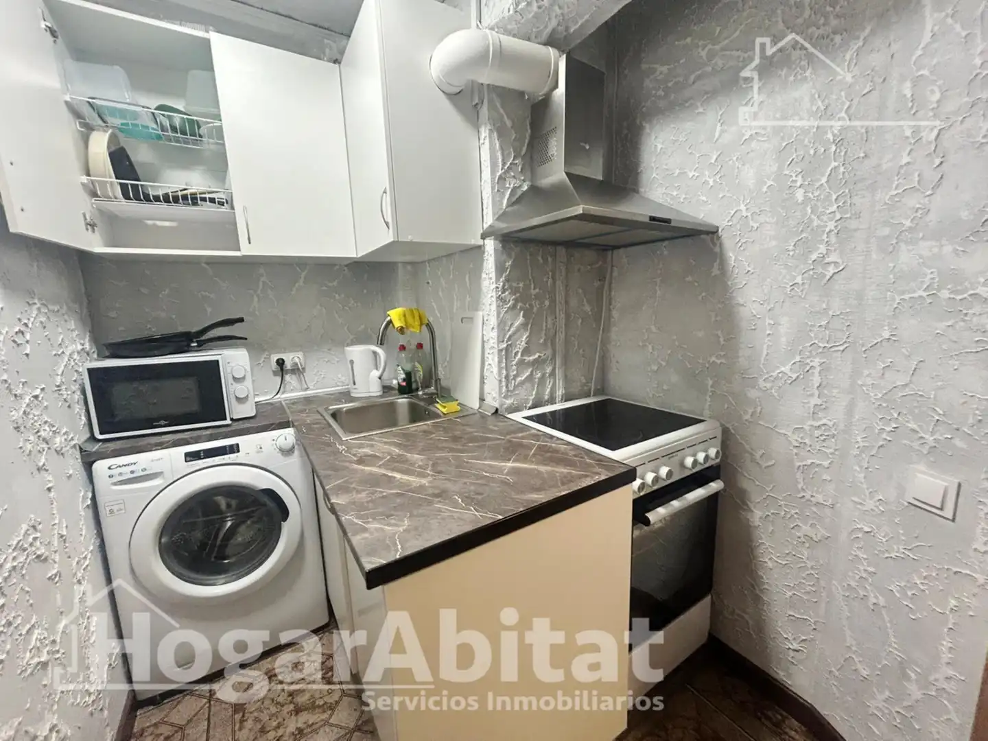 Kitchen of Flat for sale in Valencia  with Air Conditioner