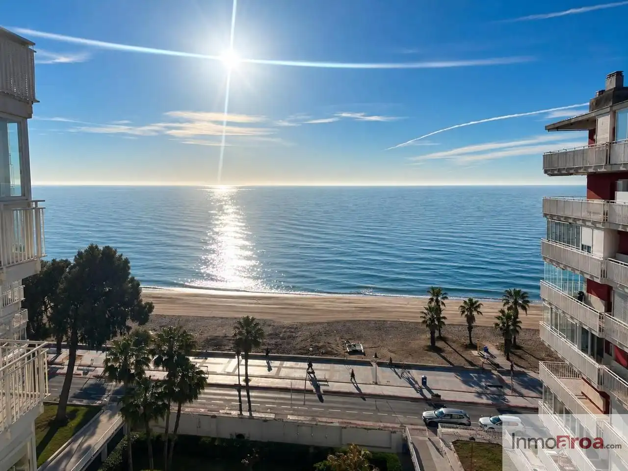 Außenansicht von Wohnung zur Miete in Benicasim / Benicàssim mit Klimaanlage, Heizung und Terrasse