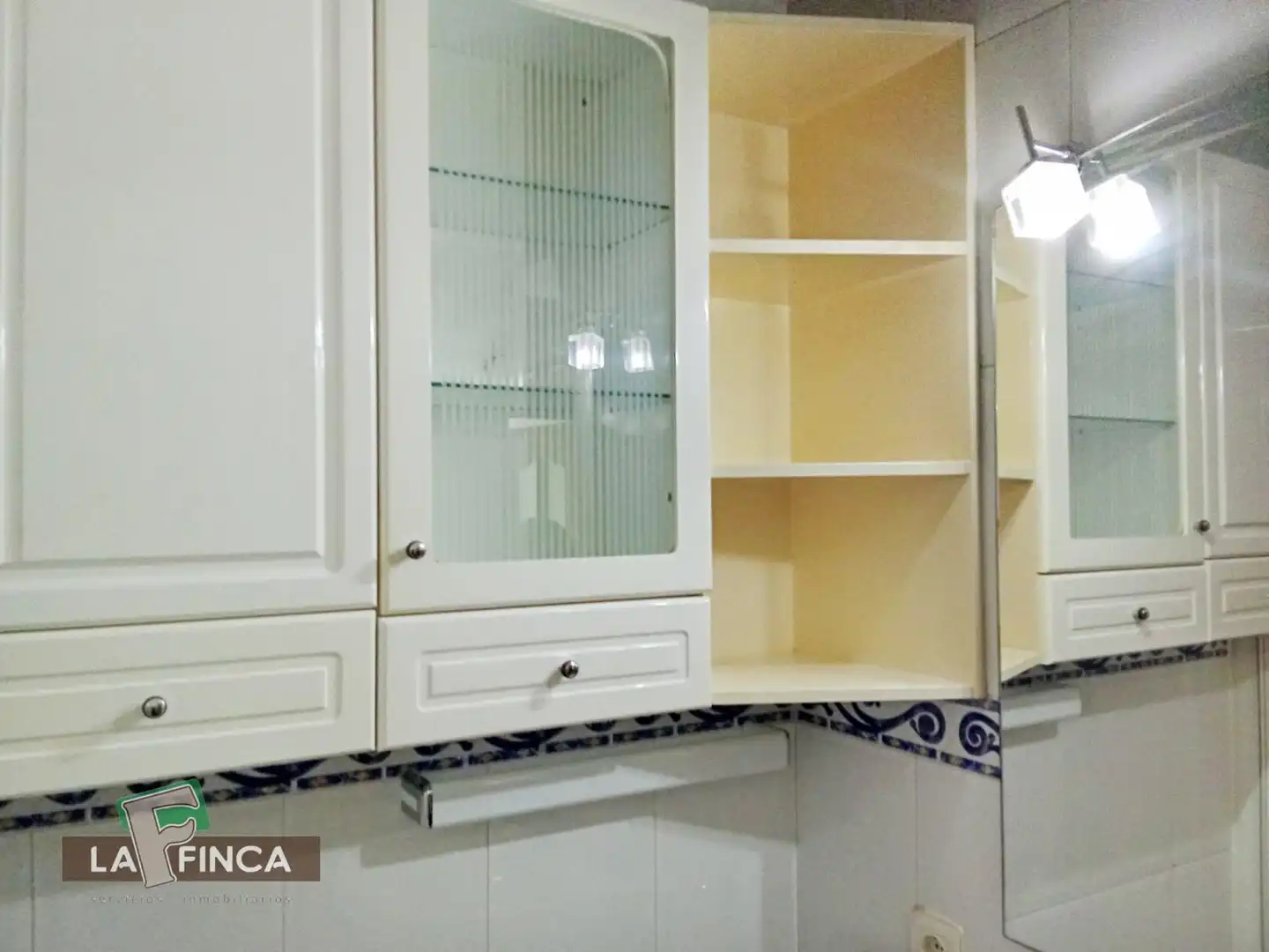 Cuina de Pis en venda en Gijón  amb Calefacció i Terrassa