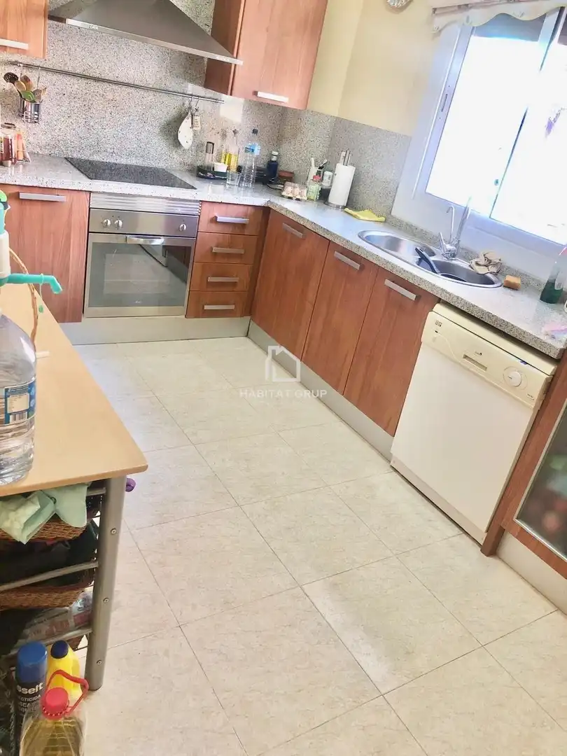 Kitchen of Flat for sale in Manresa  with Heating and Storage room