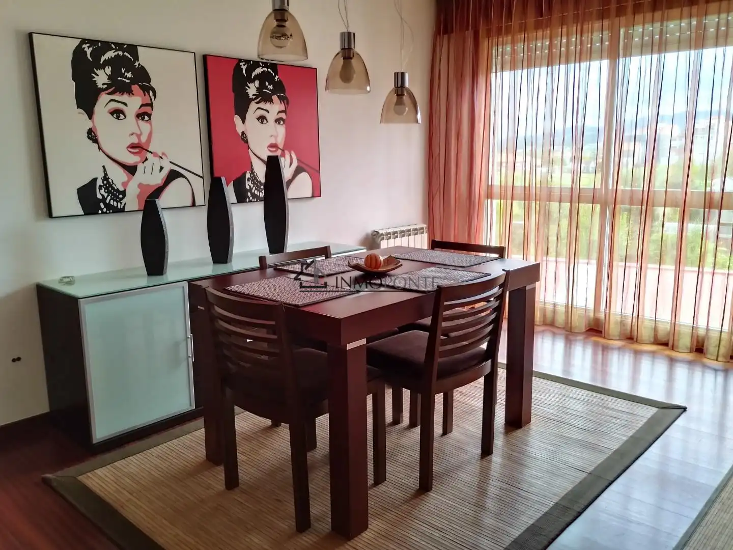 Esszimmer von Dachboden zum Verkauf in Pontevedra Capital  mit Heizung, Abstellraum und Möbliert