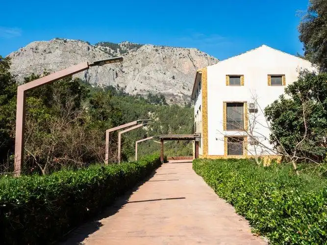Vista exterior de Casa o chalet en venta en Castril con Calefacción, Jardín privado y Parquet