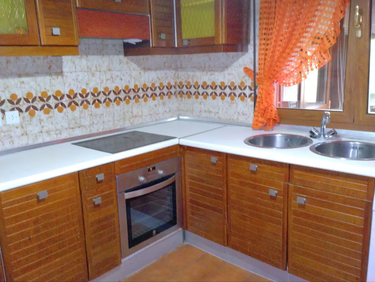 Cocina de Casa o chalet de alquiler en Medina de Pomar con Calefacción, Jardín privado y Terraza