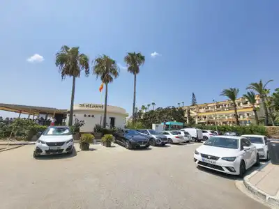 Parkplatz von Wohnung zum Verkauf in Elviria - Cabopino