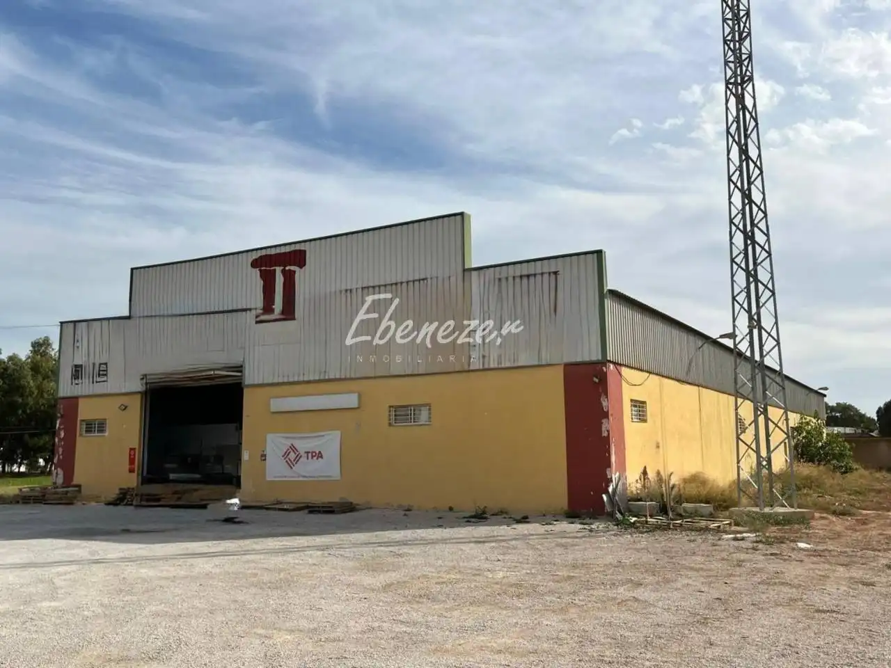 Nau industrial en venda a Pasaje Las Carrascas