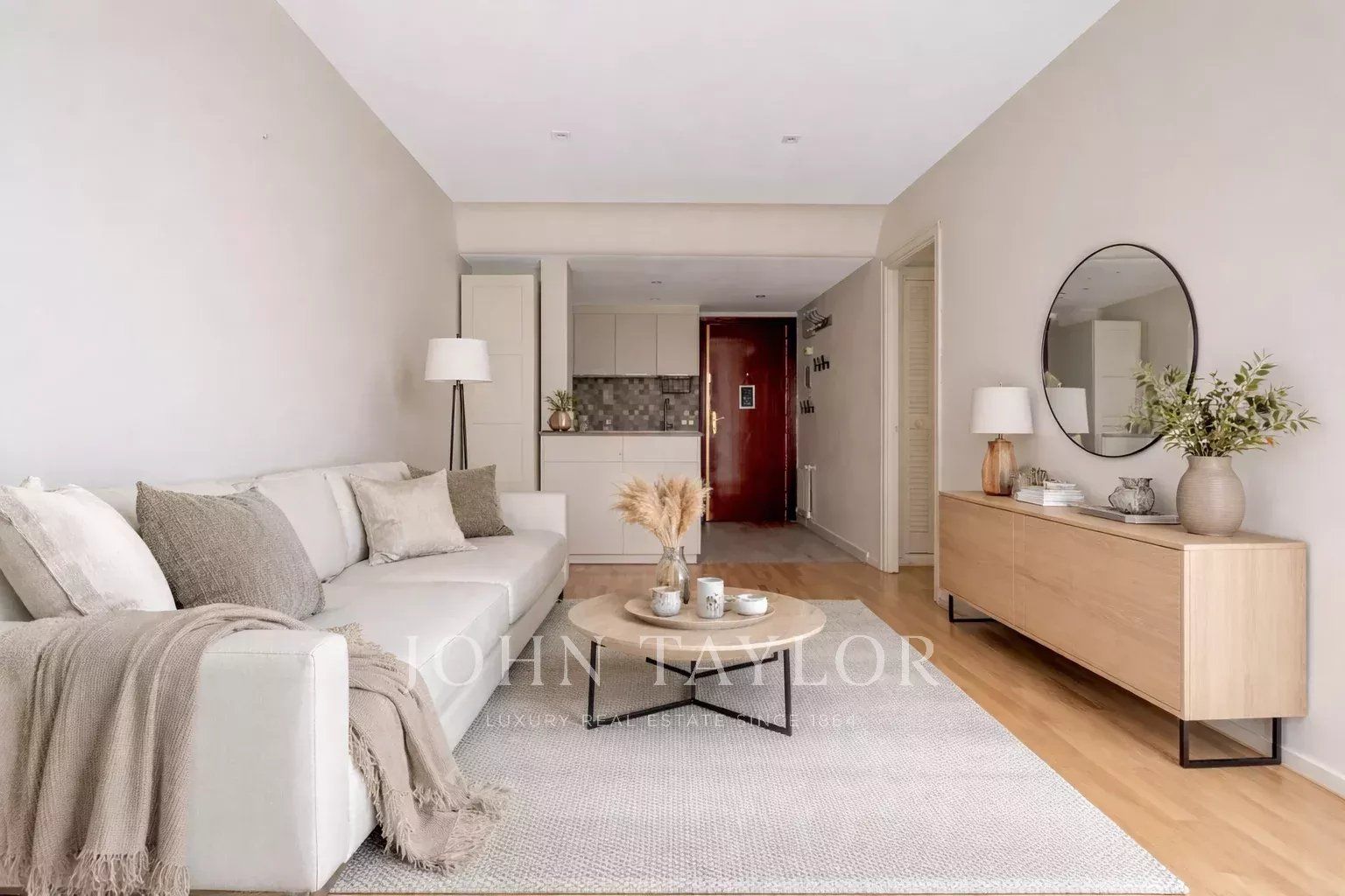 Sala d'estar de Pis de lloguer en  Madrid Capital amb Calefacció, Piscina i Forn