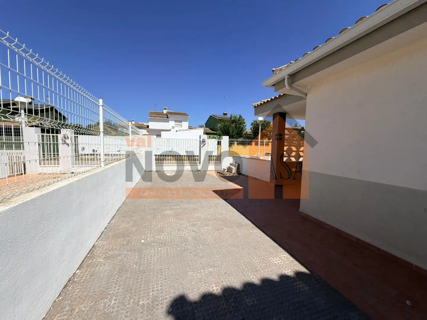 Vista exterior de Casa o chalet en venta en Montserrat