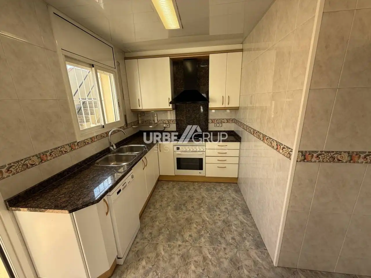 Kitchen of Flat for rent in Terrassa  with Air Conditioner, Heating and Terrace