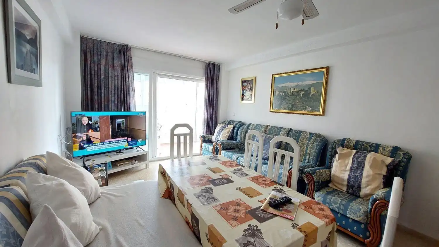 Sala de estar de Piso en venta en Alicante / Alacant con Aire acondicionado, Calefacción y Jardín privado