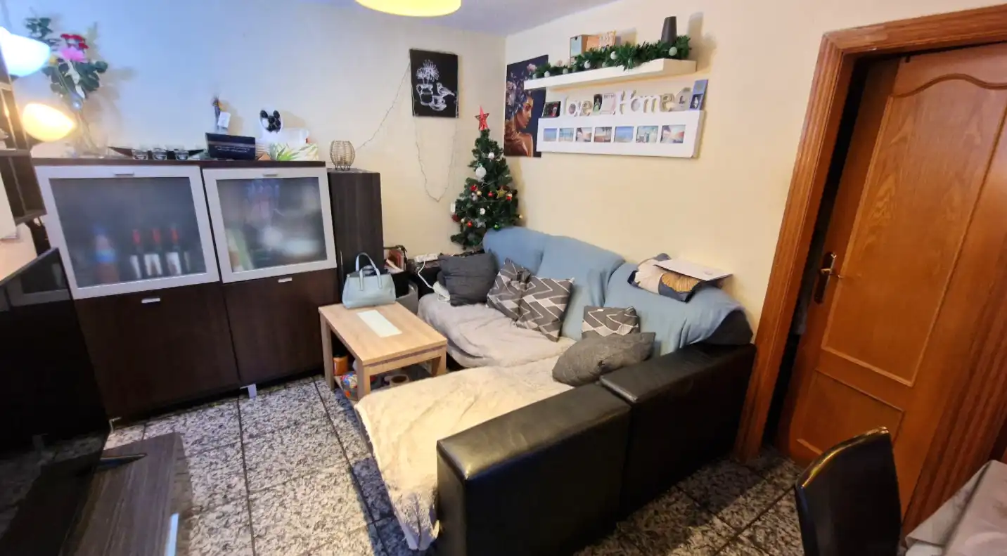 Sala de estar de Piso en venta en  Barcelona Capital con Balcón