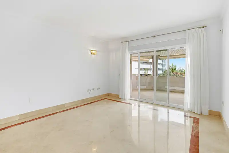 Apartament amb piscina en venda a Milla de Oro, imagen 15