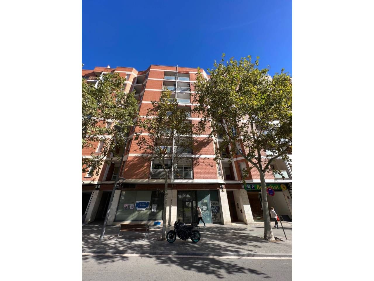 Vista exterior de Pis en venda en Reus amb Aire condicionat