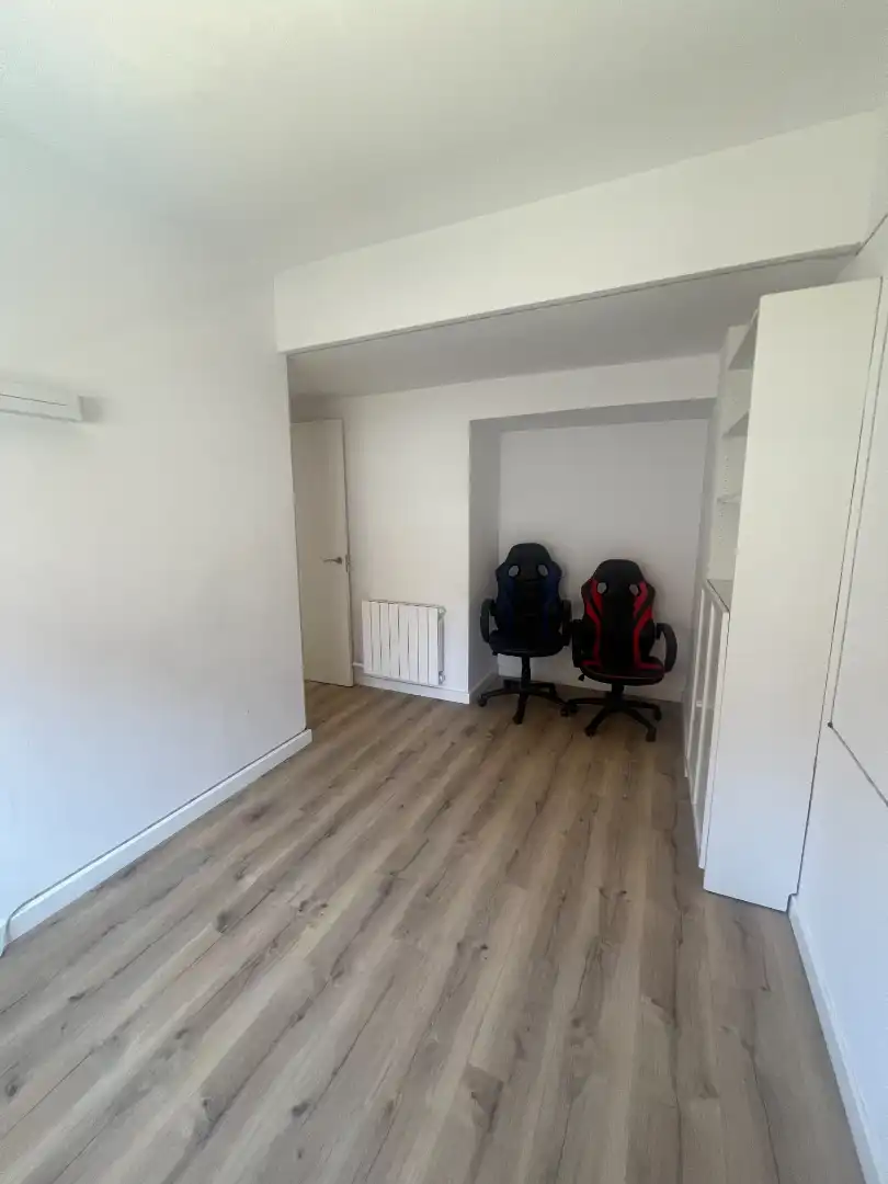 Einfamilien-Reihenhaus zum Verkauf in Castellbisbal mit Heizung, Privatgarten und Parkett