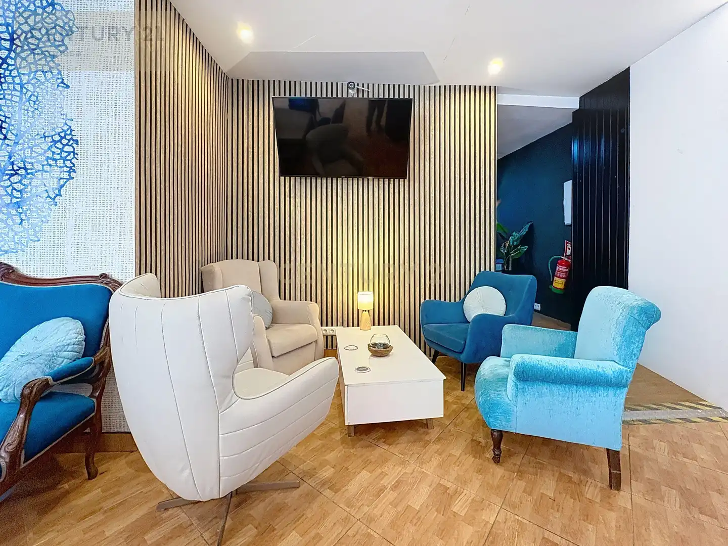 Living room of Commercial properties for transfer in Benalmádena  with Air Conditioner