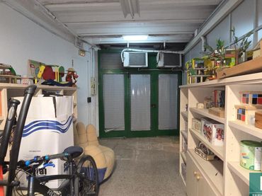 Locale commerciale in vendita a Centre
