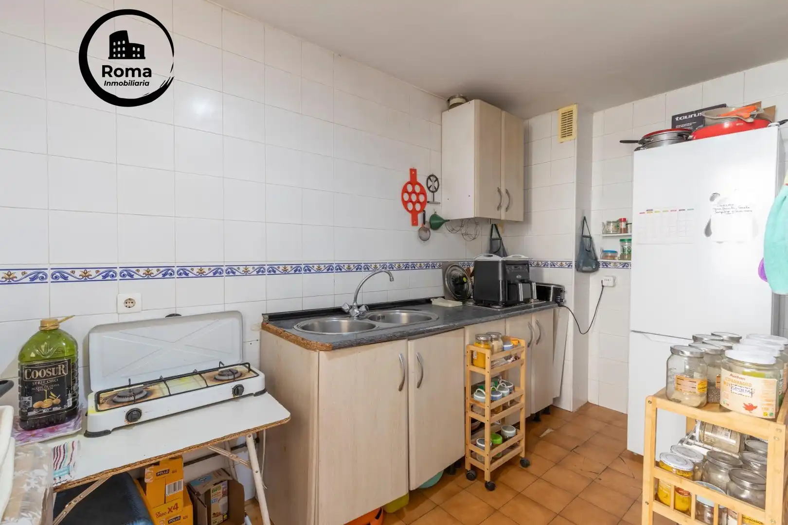 Cocina de Piso en venta en Granada con Calefacción, Terraza y Amueblado