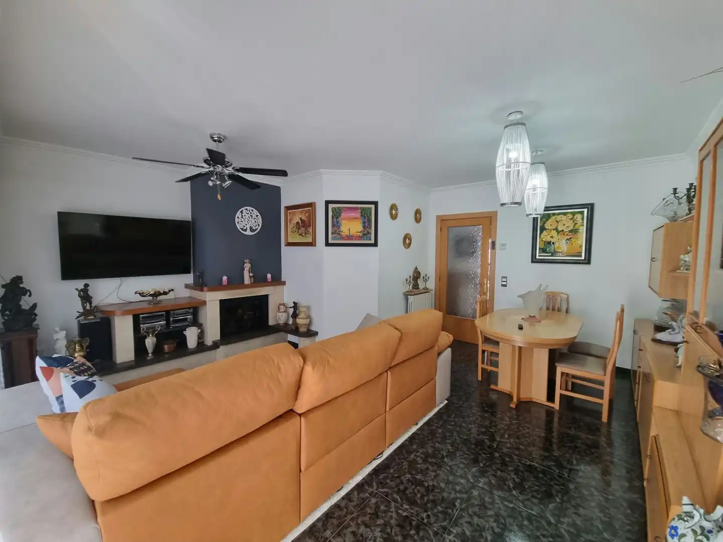 Living room of Detached homes for sale in Olot  with Heating, Furnished and Balcony