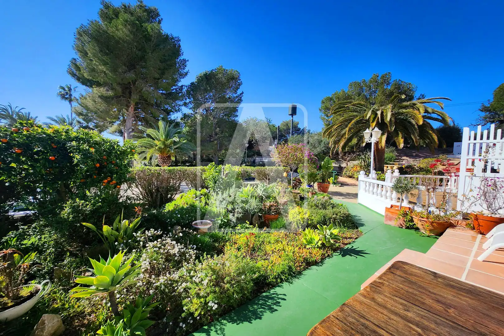 Jardí de Casa adosada en venda en Benissa amb Aire condicionat, Calefacció i Jardí privat
