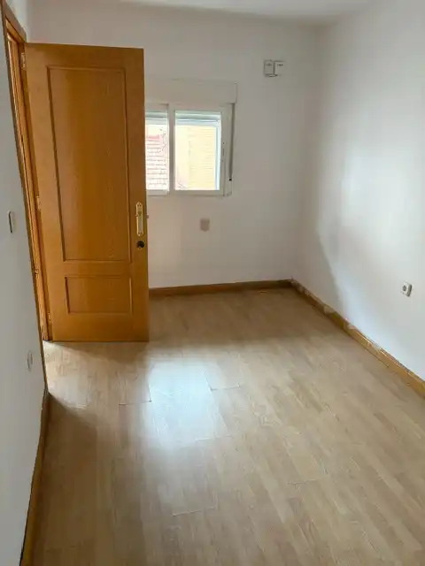 Habitación de Piso en venta en Carabanchel