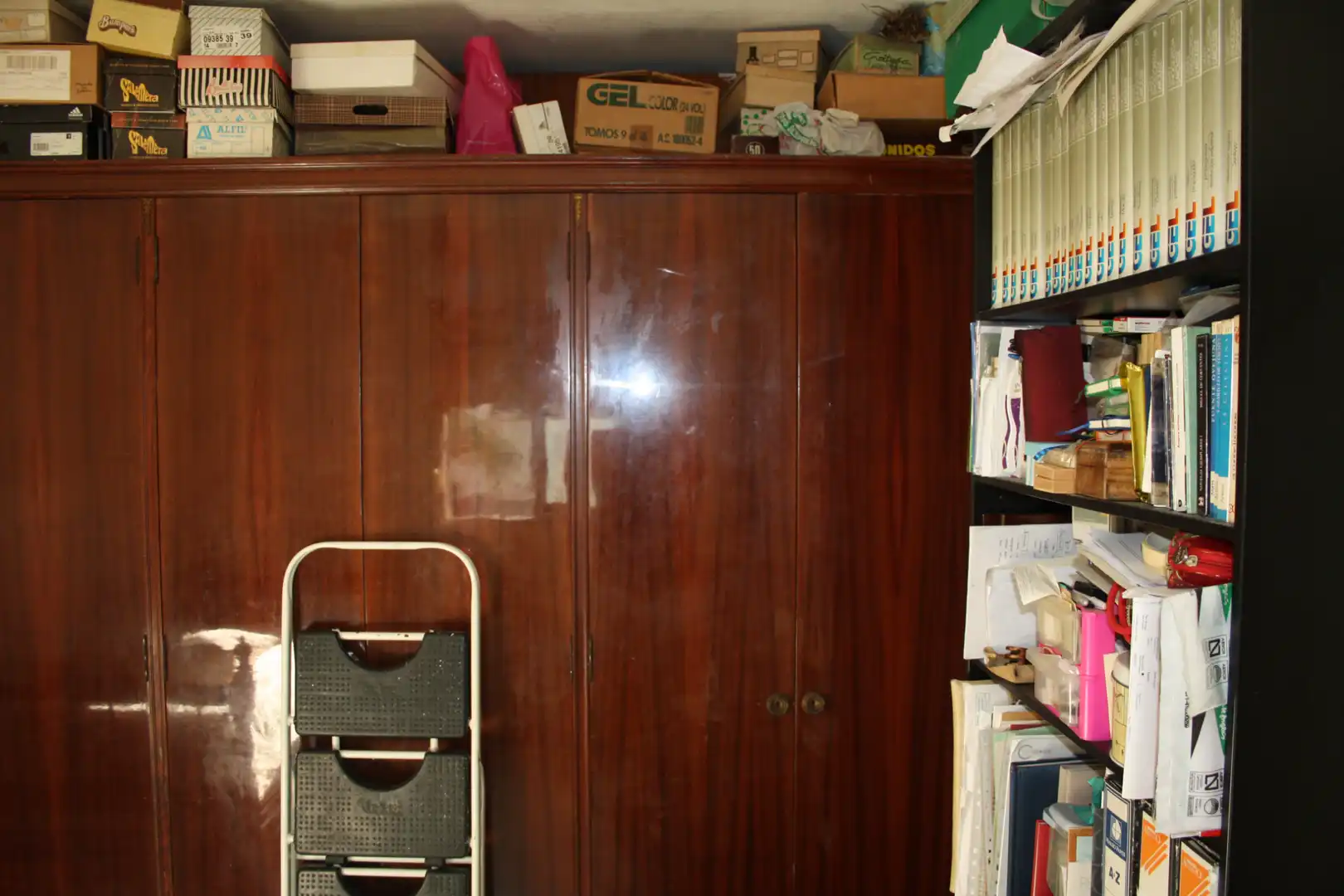 Habitación de Piso en venta en Sevilla con Terraza, Lavadora y Balcón