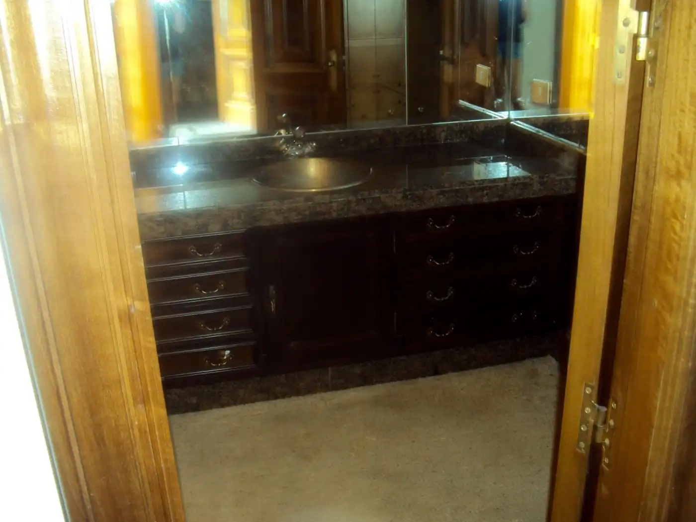 Badezimmer von Country house zum Verkauf in Gijón  mit Klimaanlage, Privatgarten und Terrasse