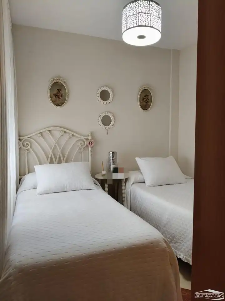 Habitación de Piso en venta en Lucena con Aire acondicionado, Terraza y Trastero