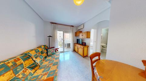 Photo 5 of Flat for sale in Calle Moriones, Las Piscinas Naturales, Alicante