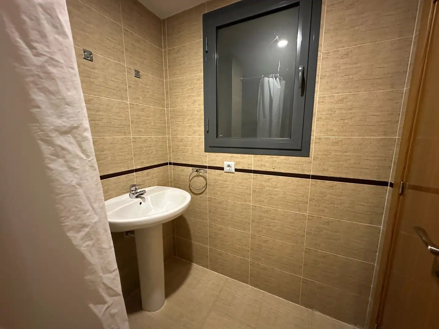 Bathroom of Flat for sale in L'Olleria  with Heating and Storage room