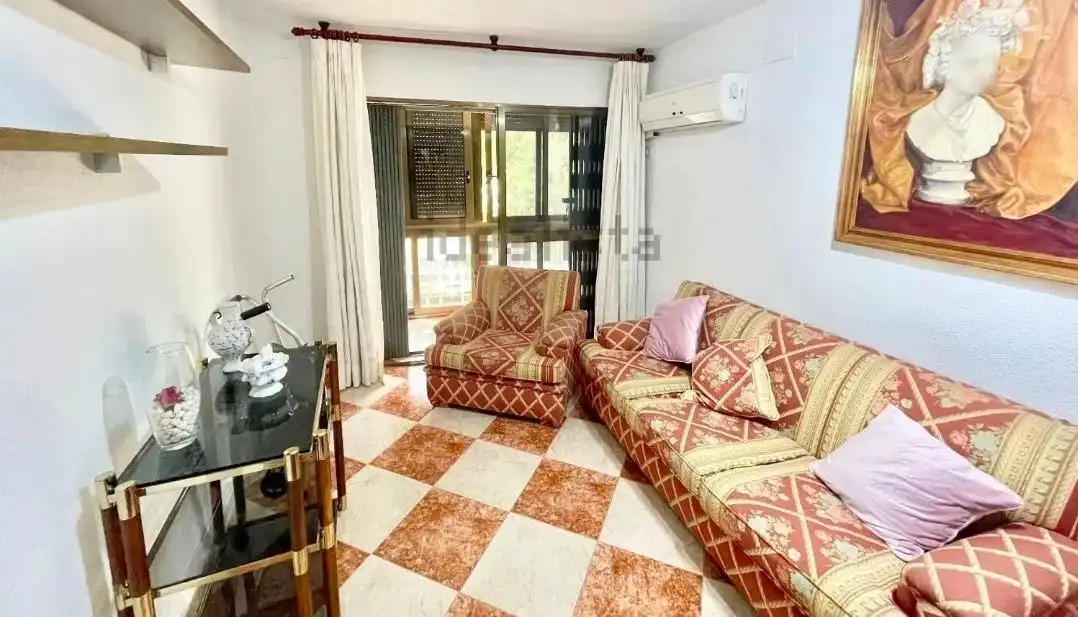 Sala de estar de Apartamento en venta en Córdoba